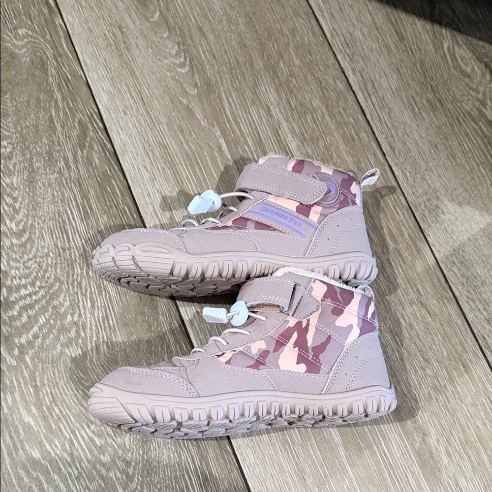 Cozy Pink Camo Kids Boots